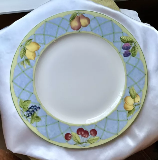 Mikasa Optima Fruit Rapture Large Chop Charger Plate Platter 12-1/8” EXCELLENT