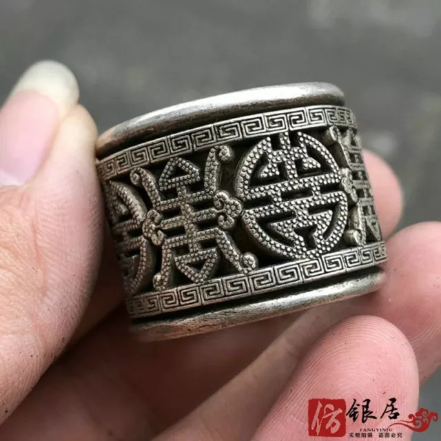 Exquisite Old Chinese tibet silver handcarved fu shou Pull finger Ring statue 91