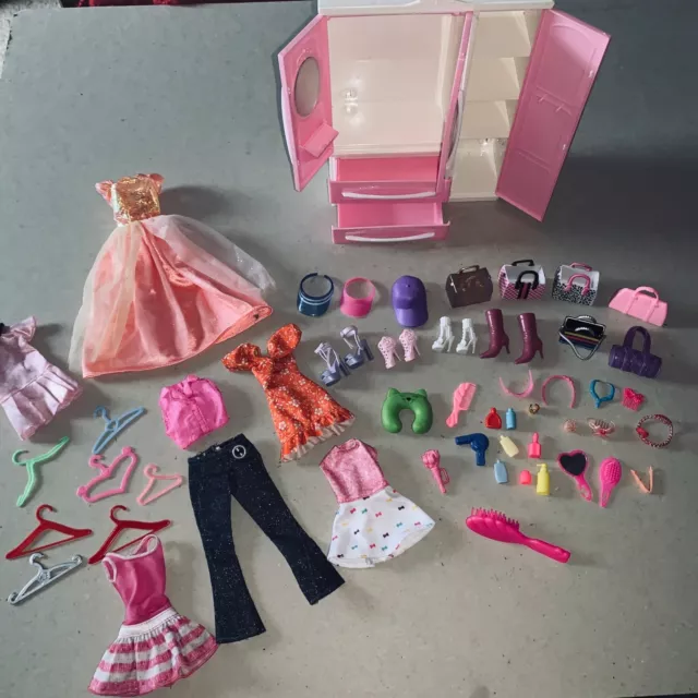 HUGE lot Barbie Armoire Wardrobe Hangers Clothes, Purses Shoes, Hats, Accessorie
