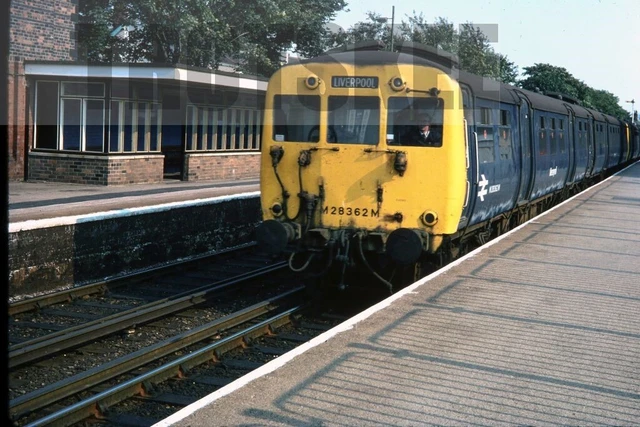 Class 502 35MM SLIDE BR British Rail Electric EMU Class 502 M28362M 1976 Original ...