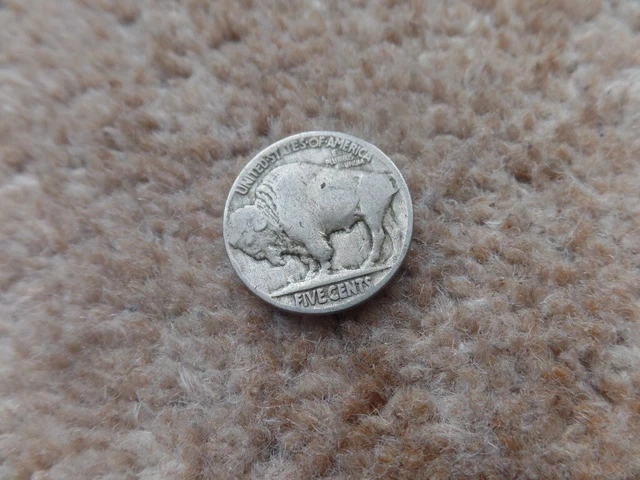 Rare Old Collection American Coin 5 Cents  1920 - 21mm.  Good Gift.