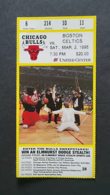 Chicago Bulls vs Boston Celtics 1996 Basketball Ticket Stub - Jordan 21 Points