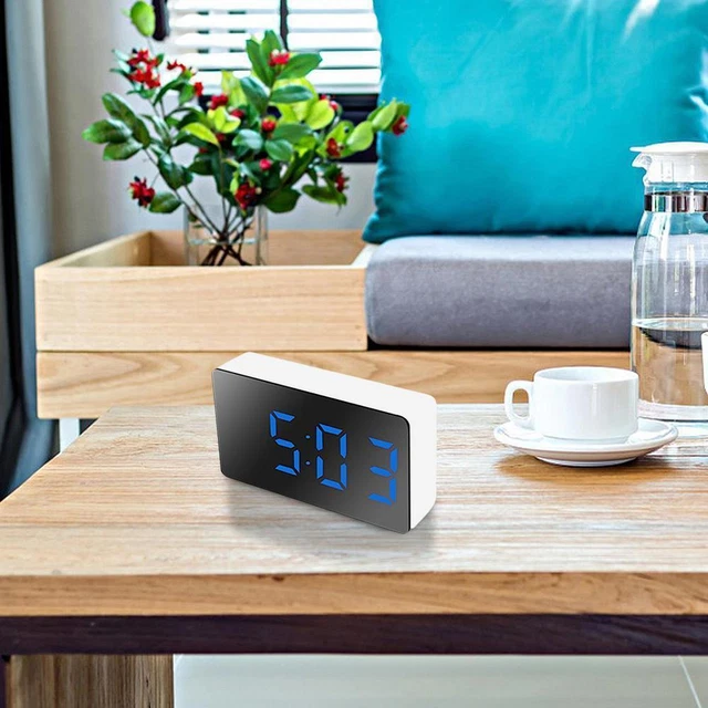 Digital LED Large Display Alarm Clocks USB/Battery D Operated Mirrors Face U5E7