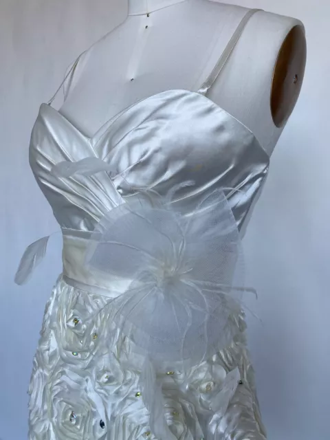 White Short Dress Size 2 Beaded Ostrich Feather Ivory Roses Party Gown Sz 2