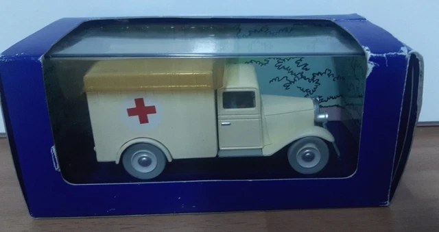 Lot De 4 Voitures Tintin + Panneau Signalisation - Editions Atlas - échelle 1:43 - NEUF