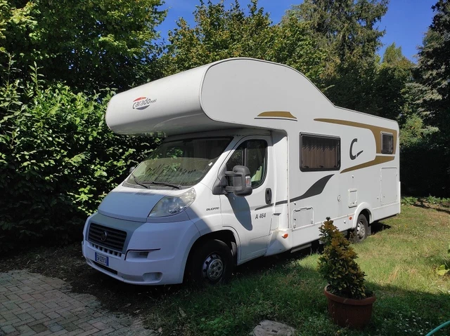 camper usato mansardato Carado A 464 del 2015 km 44.000