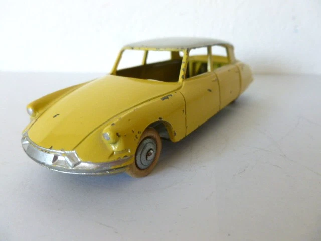 Citroën id 19 * croix rouge française * neuve en boîte - Collection