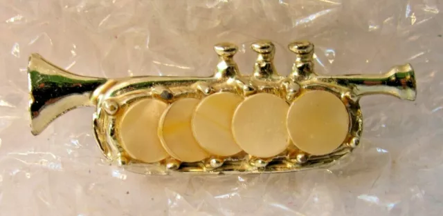 Vintage Trumpet Coronet Pearlized Gold Tone Scatter Brooch Pin Instrument