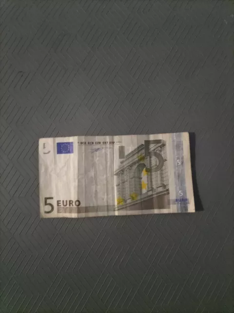 banconota 5 euro 2002