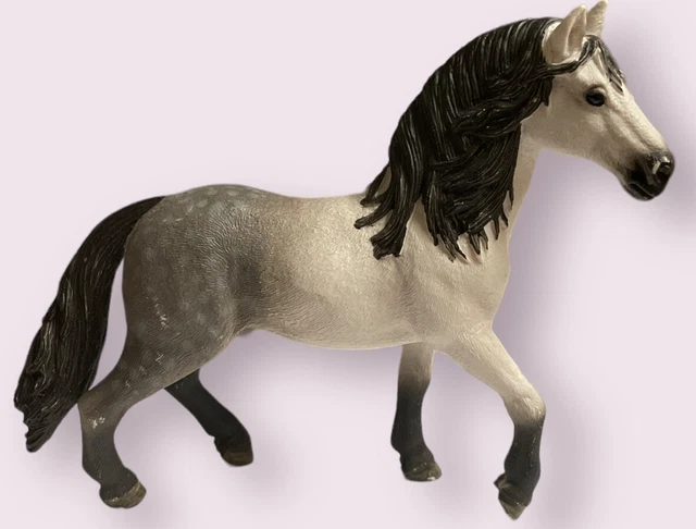 2007 Schleich Am Lines 69 D-73527 Horse Stallion Toy Figure
