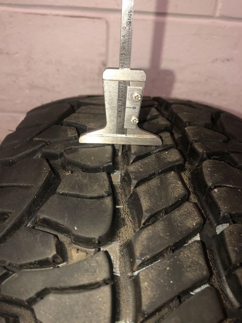 1x P265/65R17 BFGoodrich Rugged Terrain T/A 12/32 Used Tire 2