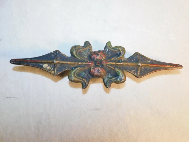 Vintage Cast Iron Curtain Drape Rod Decoration Center Medallion Clips On