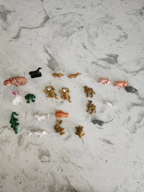 Lot Of (21) Tiny Mini Animal 1" Figurines