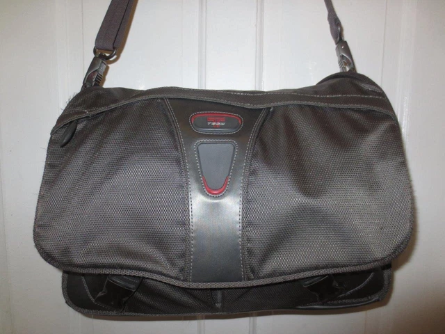TUMI T Tech GRAY Ballistic Nylon HANOVER Carry On MESSENGER BAG Tote 5508GRH