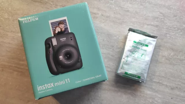 Fujifilm instax mini 11 Fotocamera Istantanea (Charcoal Gray) + pellicole!