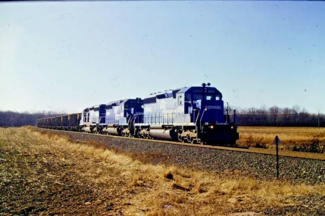 Kodachrome Original Slide Conrail  EMD SD40-2 Diesel #6404 (1997) Item #CC1530