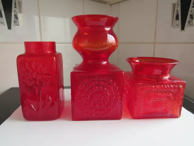 Rare  Vintage 1968 Dartington Flame Red Vases X 3 .. Ft 58 / Ft59 / Ft62 .