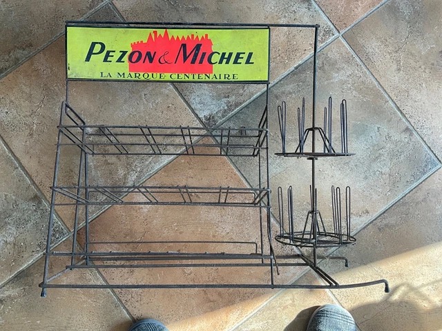 Ancienne PLV Publicitaire Pezon Et Michel – Pêche Mitchell Bretton, Déco Rétro