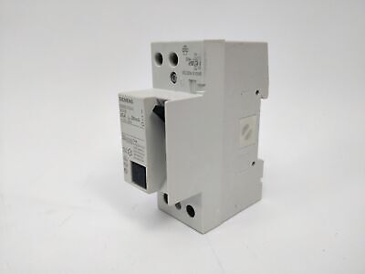 Siemens 5SM3312-6 Residual Current Máquina Circuit Breaker