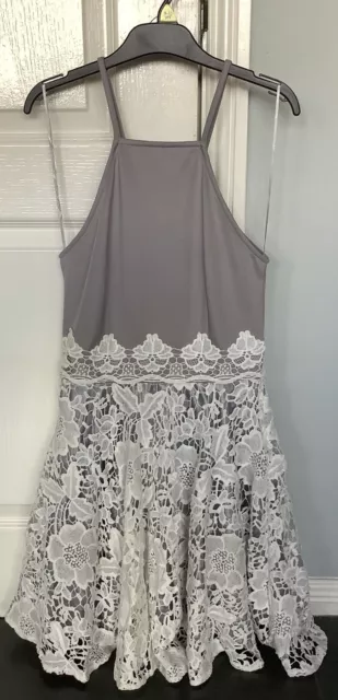 Quiz Womem’s Girls Grey & White Lace Dress - Size UK 4 - Excellent Condition