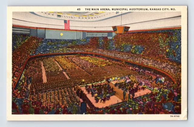 Postcard Missouri Kansas City MO Municipal Auditorium Arena 1940s Linen Unposted