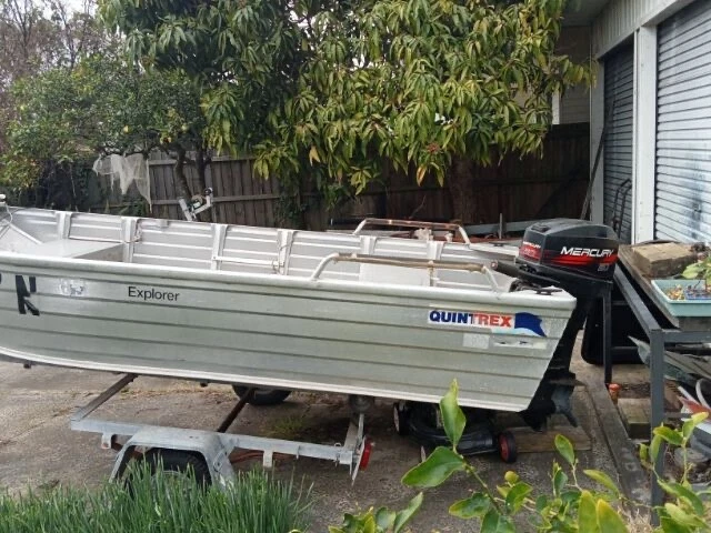 Aluminium fishing boat
