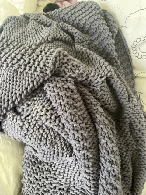 Chunky Bulky Knitted Throw Blanket Dark Grey Single