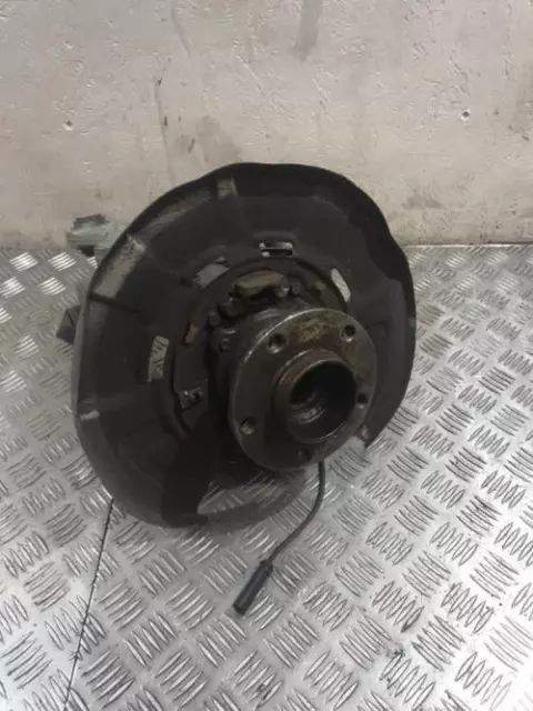 Fusee arriere droit BMW X5 E70 PHASE 1