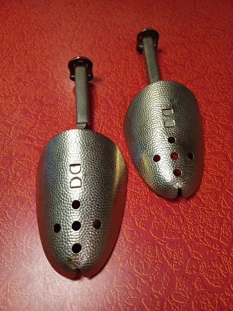 Vtg Pair A & J ECKO Hammered Metal Adjustable Shoe Tree Form Stretcher USA