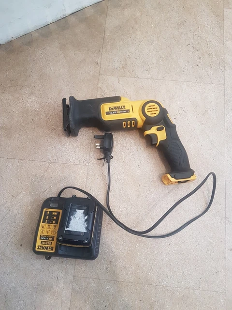 Dewalt seghetto alternativo 10,8 V DCS310