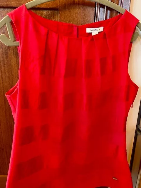 Beautiful Red Nautica Sleeveless Blouse Size Small Great for Dressing up or down