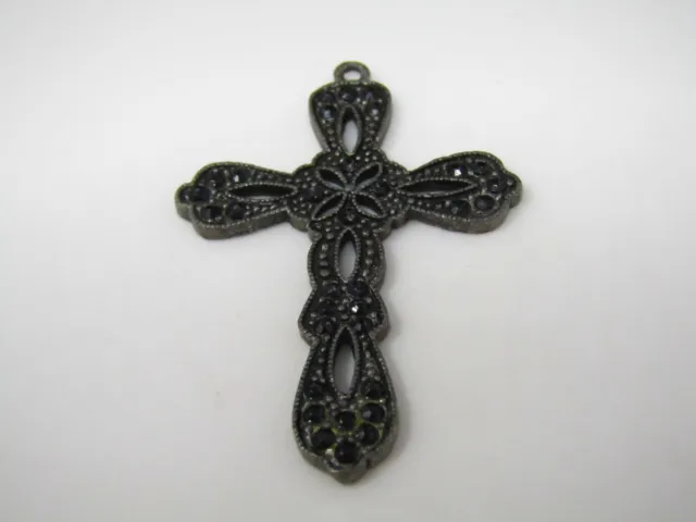 Vintage Christian Cross Pendant: Black Accents Open Design Nice