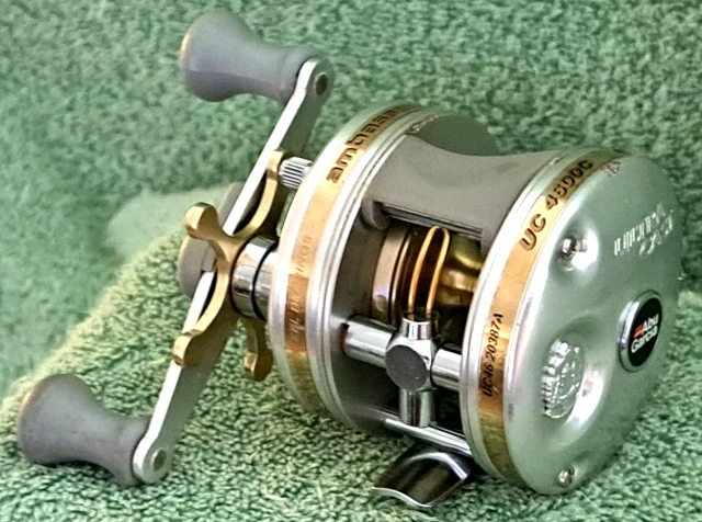 リール Abu Garcia Ultra Cast UC4600C リール Abu Garcia Ultra Cast