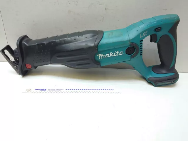 Makita DJR182 Cordless 18V Reciprocating Saw LXT