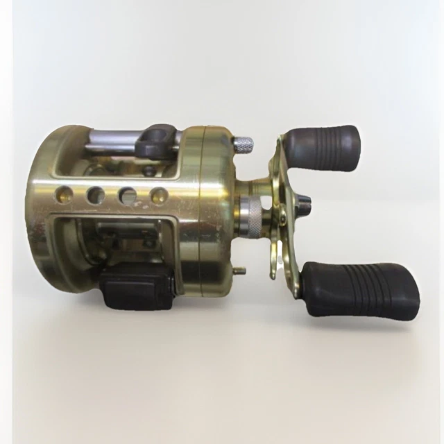 【当時物❗】シマノ　カルカッタ 100XT　SHIMANO CALCUTTA Shimano Calcutta 100XT Right Handle Baitcasting Fishing Reel