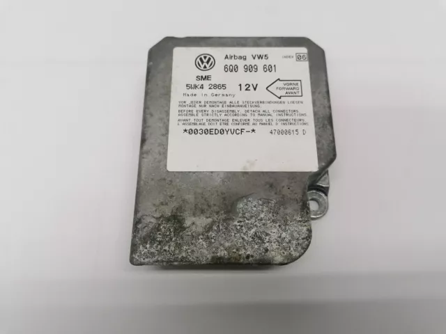 VW Lupo 6X  - Airbagsteuergerät Airbag Sensor Steuergerät  6q0909601  (06)