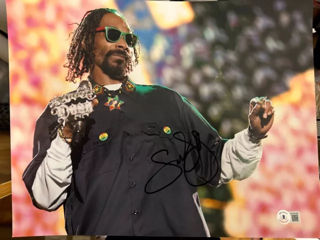 Snoop Dogg signed autographed 11 X 14 Photo Beckett Coa Rare Rap