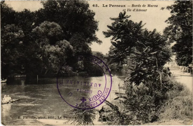 CPA Le Perreux La Marne et l'Ile d'amour FRANCE (1370312)