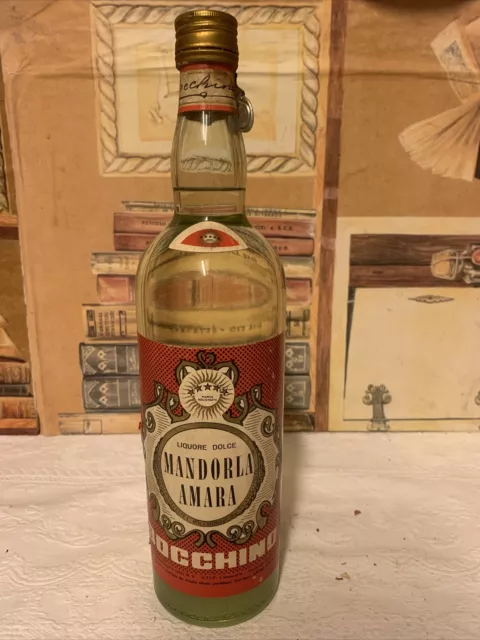 Liquore Mandorla Amara Bocchino 1lt 35% sigillo stella(1949-1959)