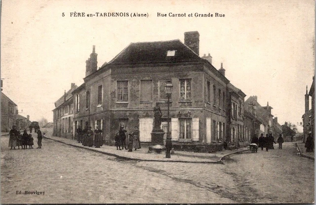 *39961 cpa 02 Fère en Tardenois - rue Carnot and Grande rue