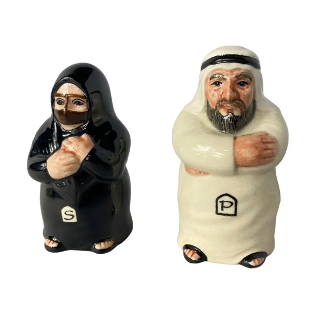 Muslim Couple Salt & Pepper Shakers Aljaber Arab Man & Woman with Burka Ceramic 3