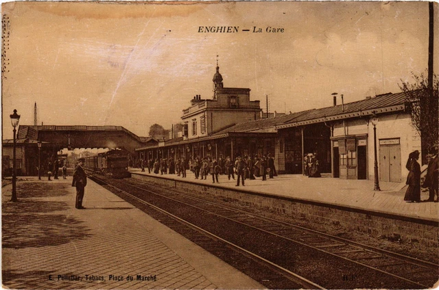 CPA Enghien les Bains La Gare FRANCE (1308426)