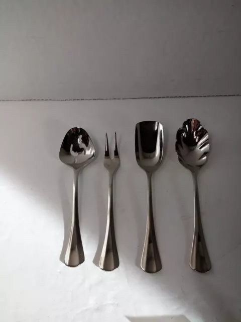 Vintage INTERNATIONAL SILVER COMPANY 4-Pc small SET SILVERPLATE NIB