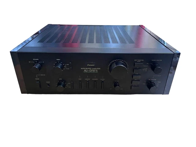 Amplificateur prémain intégré SANSUI AU-9500
