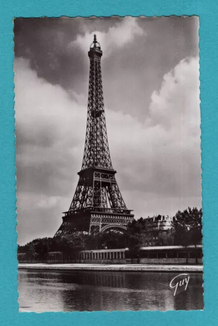 Paris . La Tour Eiffel  / CPA , Carte Postale ancienne /Nk