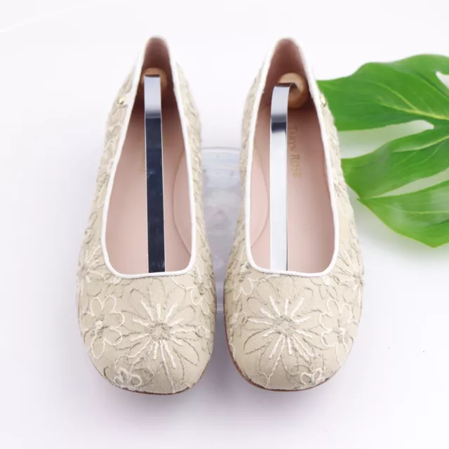 Taryn Rose Women's Bud Ballet Flat Size 8.5 White Beige Floral Embroidered Shoe