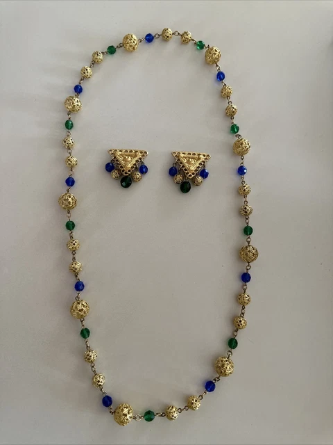 Vintage Signed Ben Amun 24k Gold Plated Necklace Chain and clip earrings set