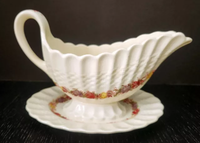 Vintage 1940s Copeland Spode of England "Rose Briar" Gravy Boat Pattern #7896