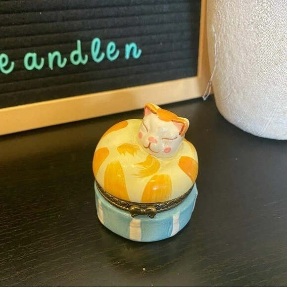 Cat Trinket Box mouse trinket inside jewelry box secret