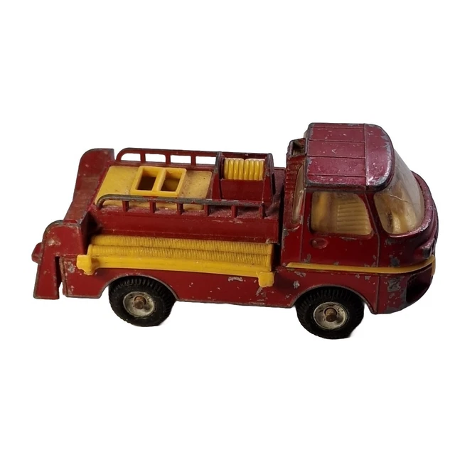 LE CAMION DES POMPIERS DE L'ile Noire TINTIN N°42 1/43 ATLAS Neuf Boite